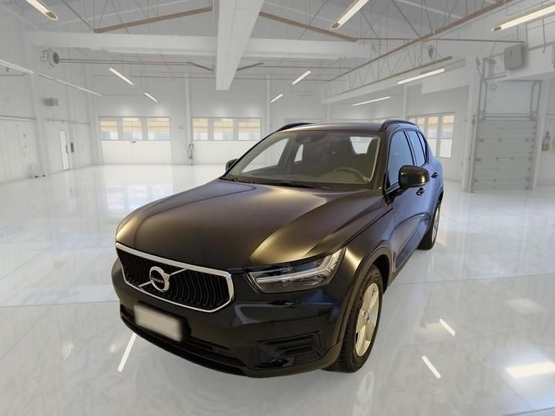 Usata Volvo XC40 Business Edition 129 CV (94 kW) 2021 Nero SUV