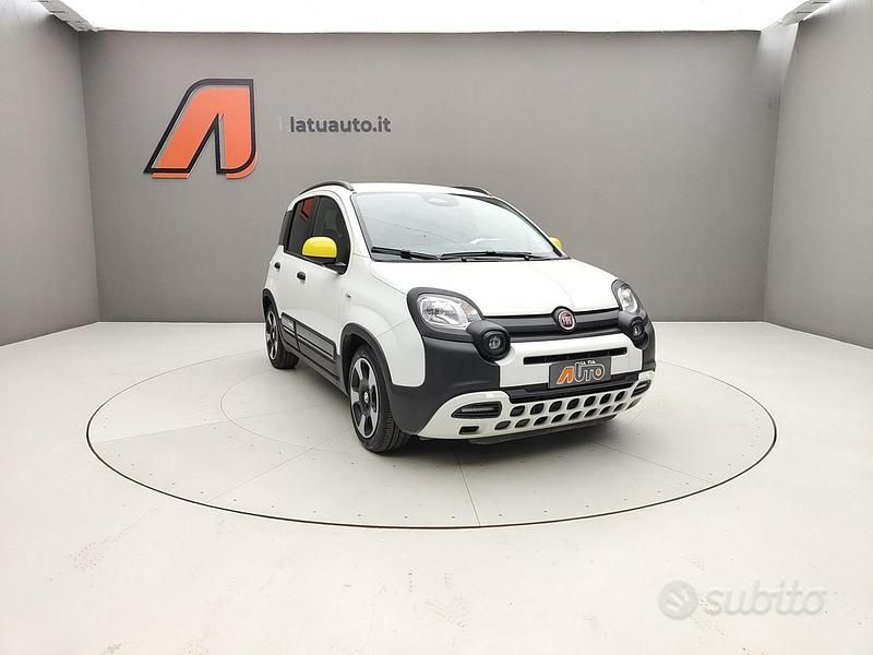Usata Fiat Panda Cross 70 CV (51 kW) 2025 Bianco gelato Utilitaria