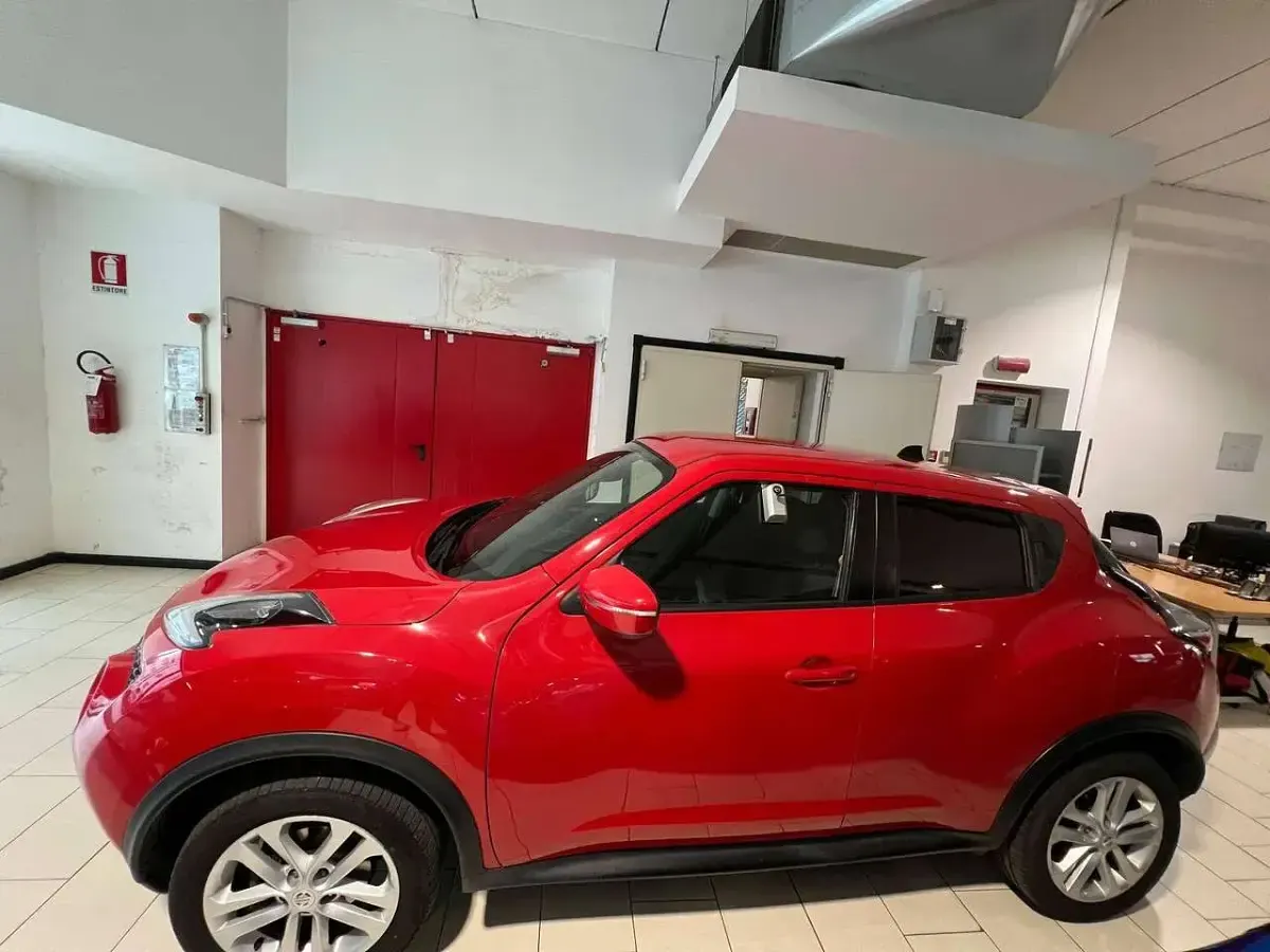 Usata Nissan Juke Acenta 117 CV (86 kW) 2018 Rosso SUV