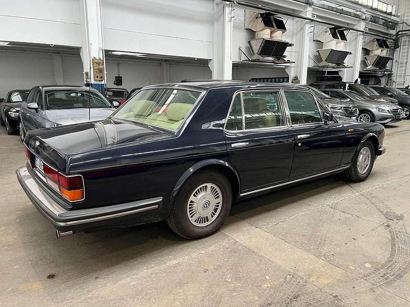 Usata Bentley Eight 218 CV (160 kW) 1991 Blu/azzurro Berlina