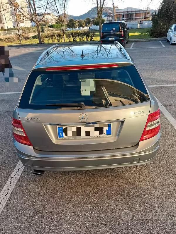Usata Mercedes C250 Avantgarde 204 CV (150 kW) 2009