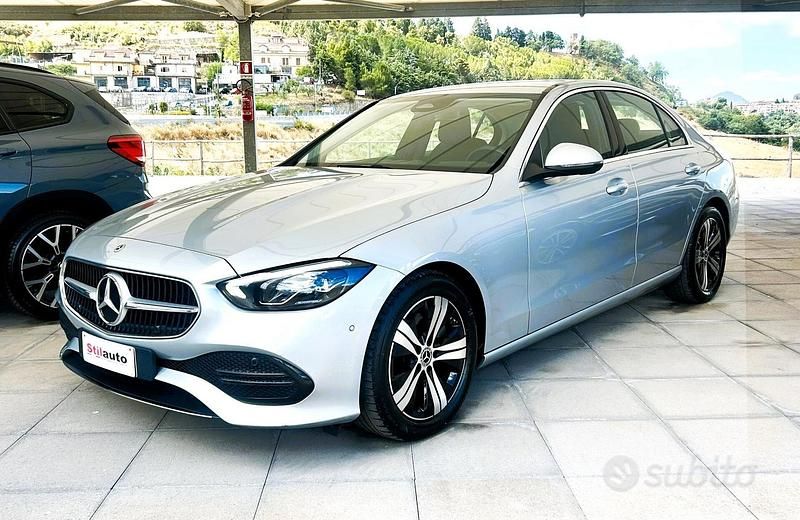 Argento Usata 2023 Mercedes C200 Tre volumi | 33.790 € (Super prezzo) - Immagine 1/3
