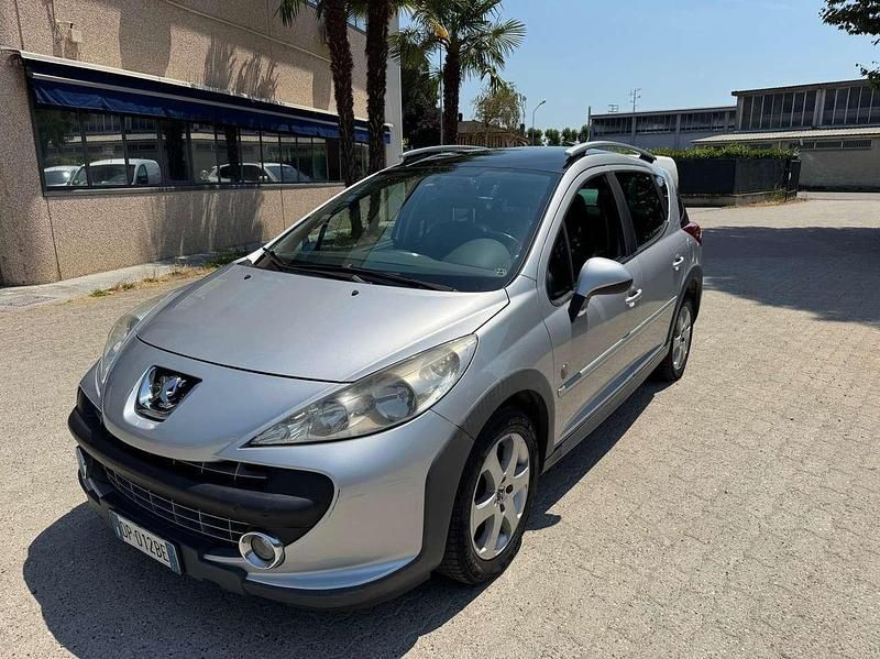 Argento Usata 2008 Peugeot 207 Outdoor Outdoor Station wagon | 2100 € - Immagine 1/4