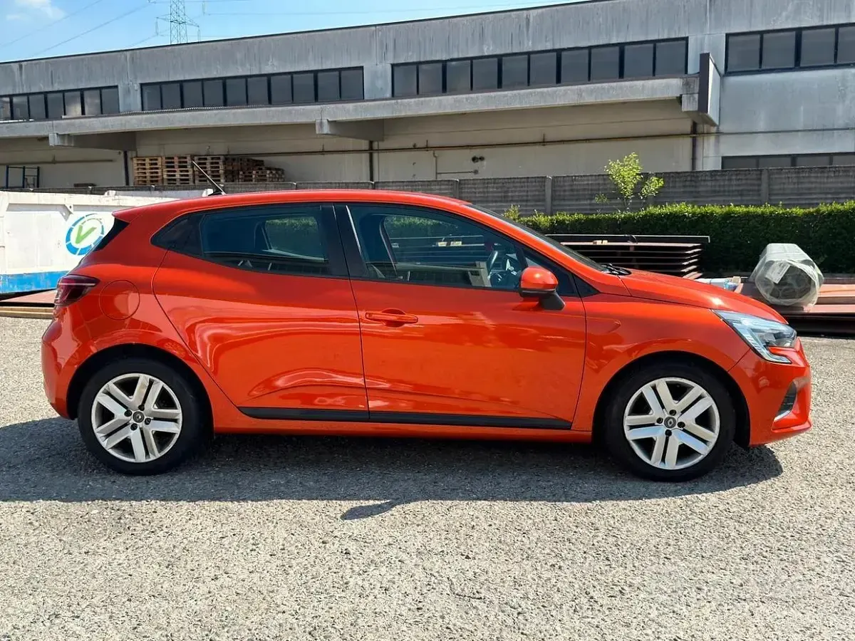 Occasion Renault Clio V Business 91 ch (66 kW) 2021 Orange Berline