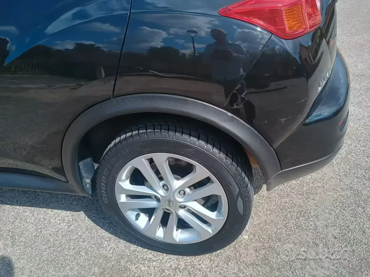 Usata Nissan Juke 110 CV (80 kW) 2012 Nero SUV