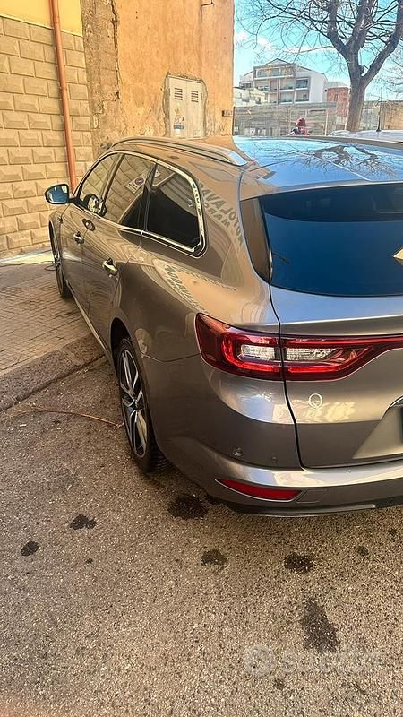 Usata Renault Talisman 160 CV (117 kW) 2017 Station wagon