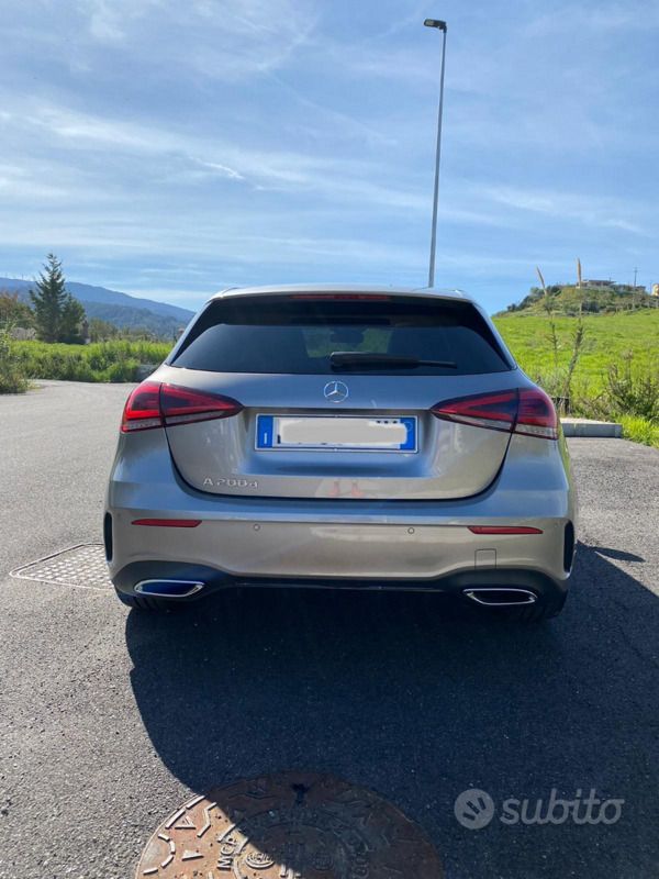 Usata Mercedes A200 Premium 150 CV (110 kW) 2019 Grigio Berlina