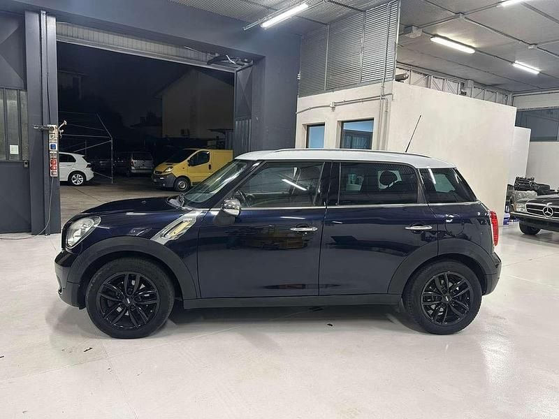 Usata Mini Cooper Countryman 122 CV (89 kW) 2015 Bluetetto bianco SUV