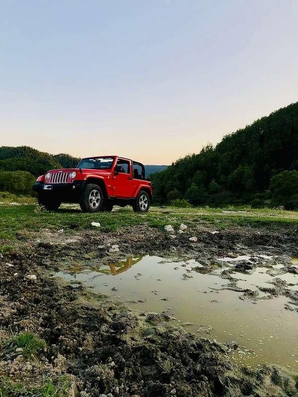 Usata Jeep Wrangler Sahara 200 CV (147 kW) 2018 Rosso SUV