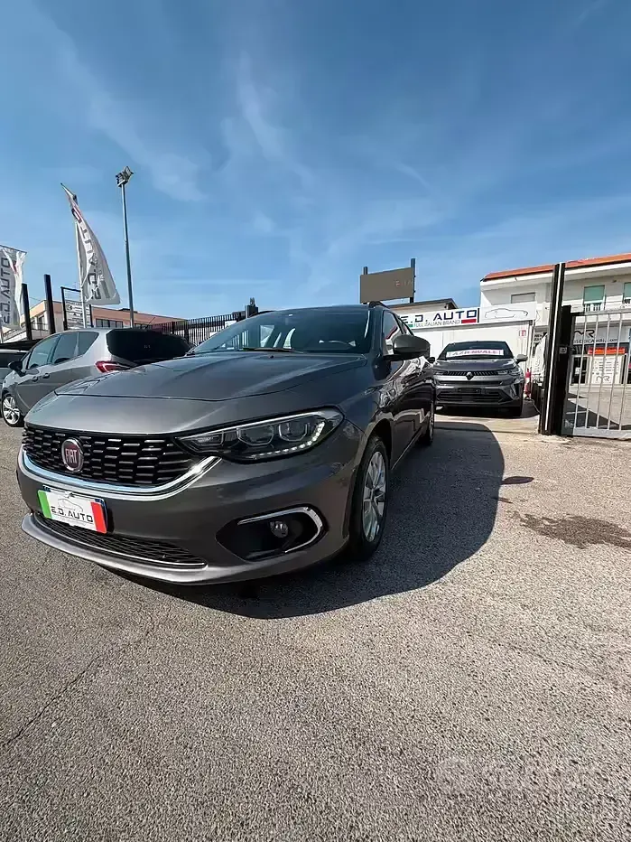 Usata Fiat Tipo S 120 CV (88 kW) 2020 Grigio Station wagon