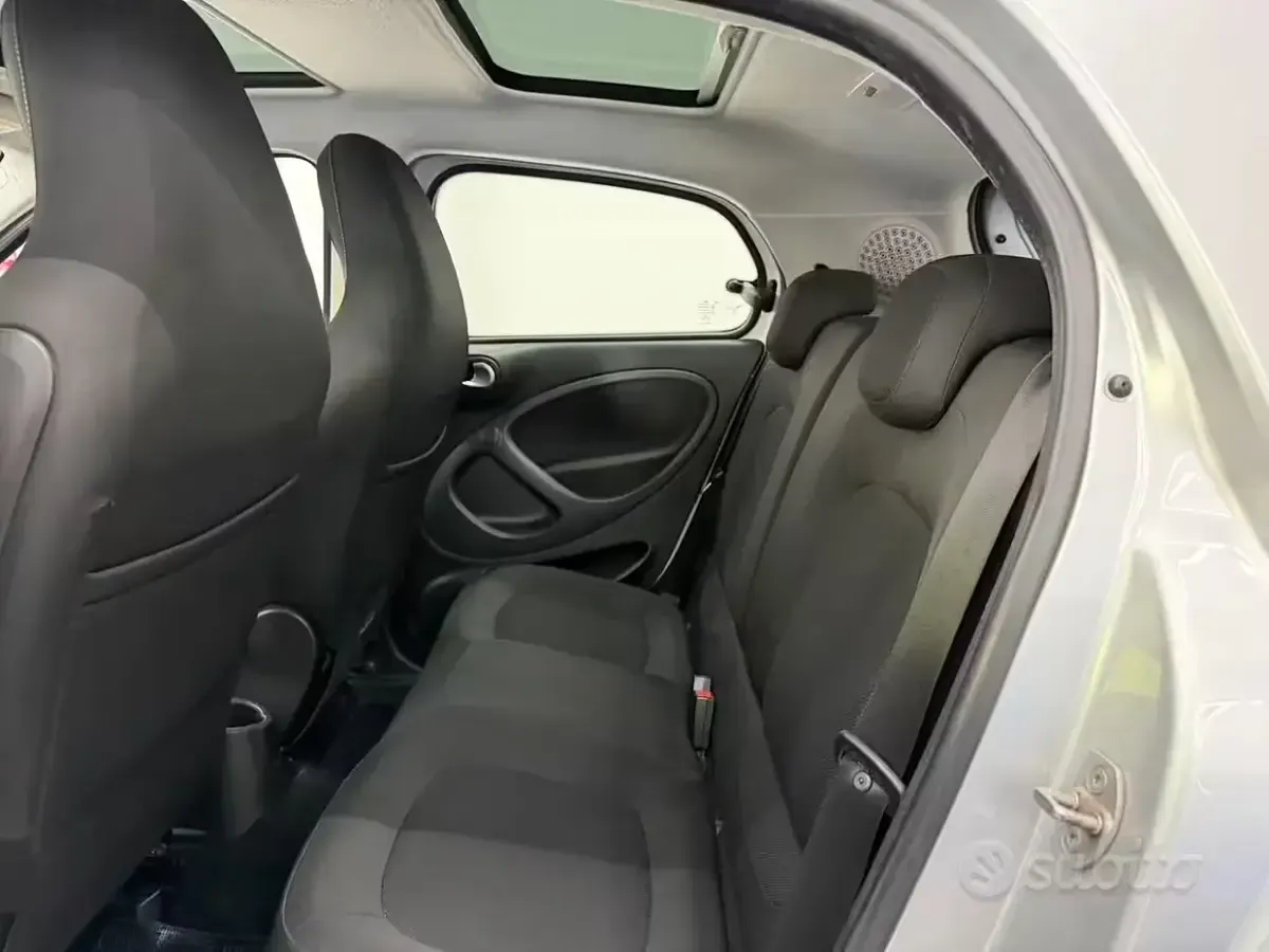 Usata Smart ForFour Electric Drive 44 kW (61 CV) 2019 Berlina