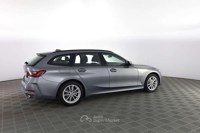 Usata BMW 320 Efficient Dynamics 190 CV (139 kW) 2023 Skyscraper grey Station wagon