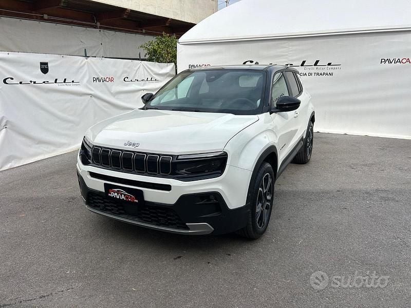 Usata Jeep Avenger Summit 101 CV (74 kW) 2024 Bianco SUV
