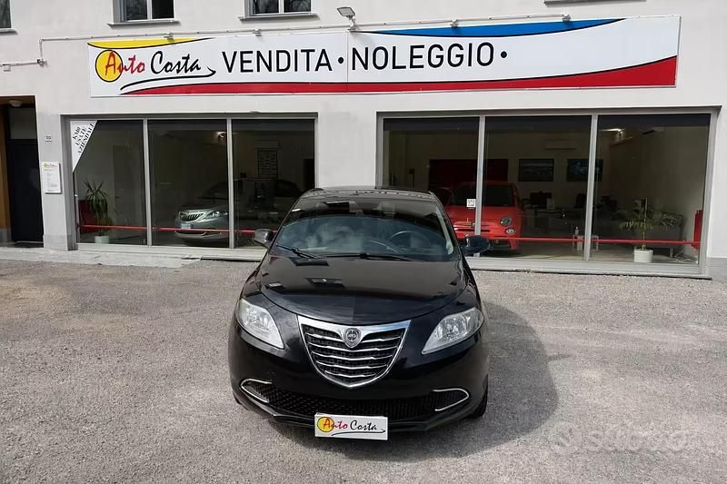 Usata Lancia Ypsilon S 69 CV (50 kW) 2011 Nero Utilitaria