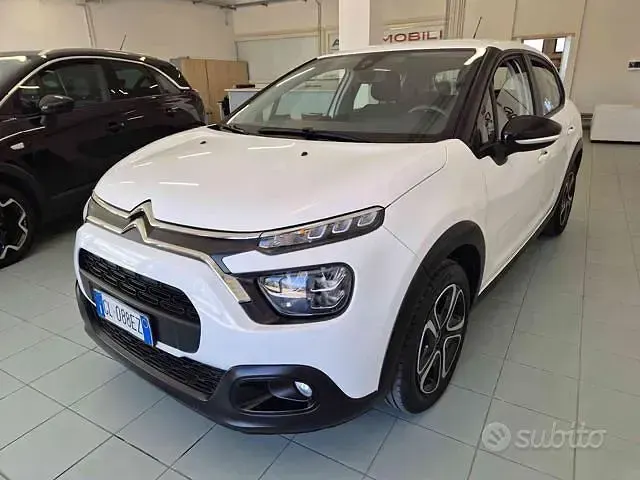 Usata Citroën C3 Feel 102 CV (75 kW) 2022 Bianco pastello Utilitaria