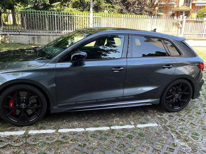 Grigio Usata 2024 Audi RS3 Tre volumi | 56.000 € (Super prezzo) - Immagine 1/4