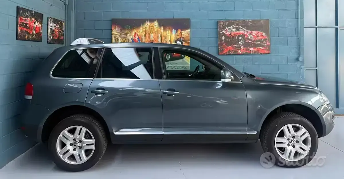 Usata VW Touareg 310 CV (228 kW) 2003 Grigio SUV