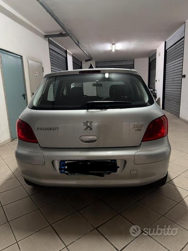 Usata Peugeot 307 110 CV (80 kW) 2007 Grigio Berlina