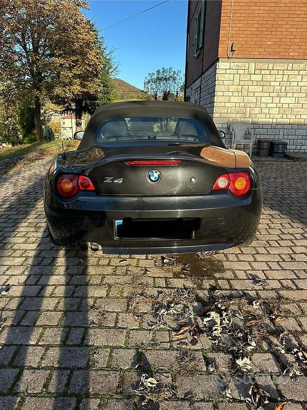 Usata BMW Z4 192 CV (141 kW) 2003 Nero Cabrio