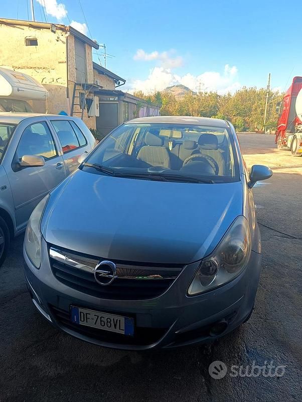 Usata Opel Corsa 80 CV (58 kW) 2006 Grigio Berlina