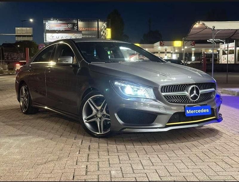 Usata Mercedes CLA200 Premium 136 CV (100 kW) 2015 Berlina