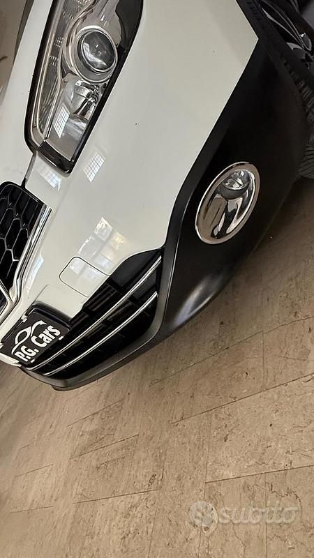 Usata Nissan Qashqai N-TEC 110 CV (80 kW) 2013 Bianco SUV