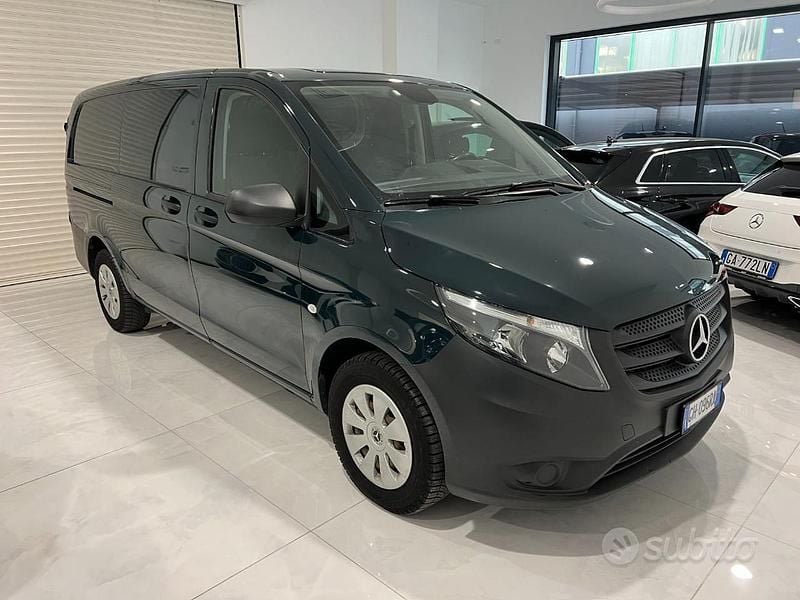 Usata Mercedes Vito 163 CV (119 kW) 2022 Verde Furgone
