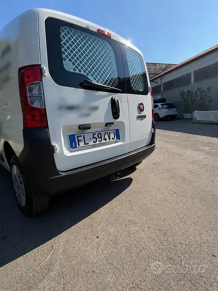 Usata Fiat Fiorino 80 CV (58 kW) 2017 Bianco Monovolume