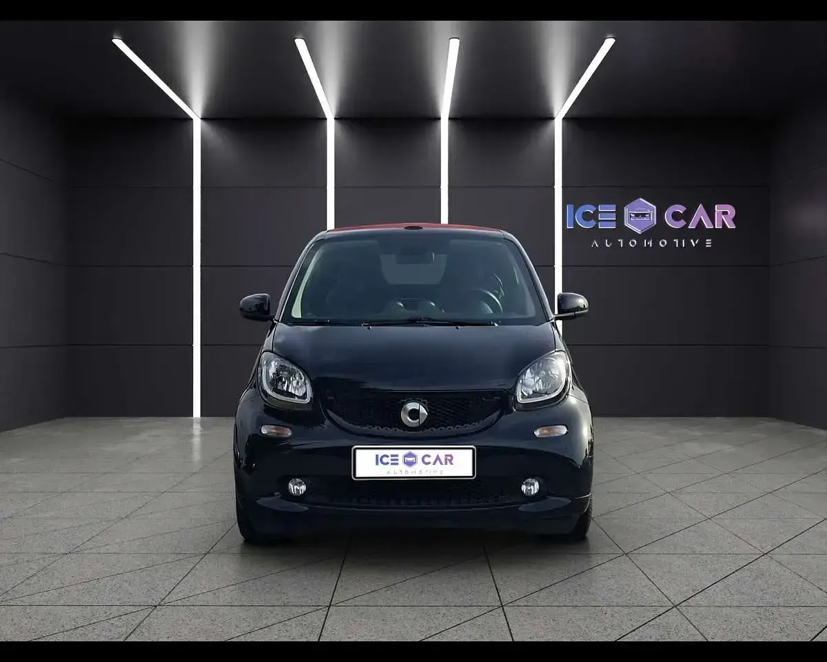 Usata Smart ForTwo Cabrio Prime 90 CV (66 kW) 2019 Nero Cabrio
