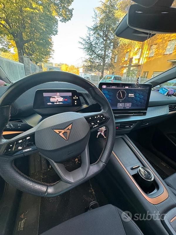 Usata Cupra Born 150 kW (204 CV) 2022 Nero Utilitaria