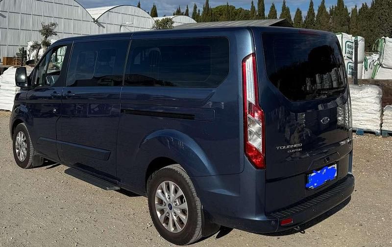 Usata Ford Tourneo Custom Titanium 185 CV (136 kW) 2022 Blu/azzurro Furgone