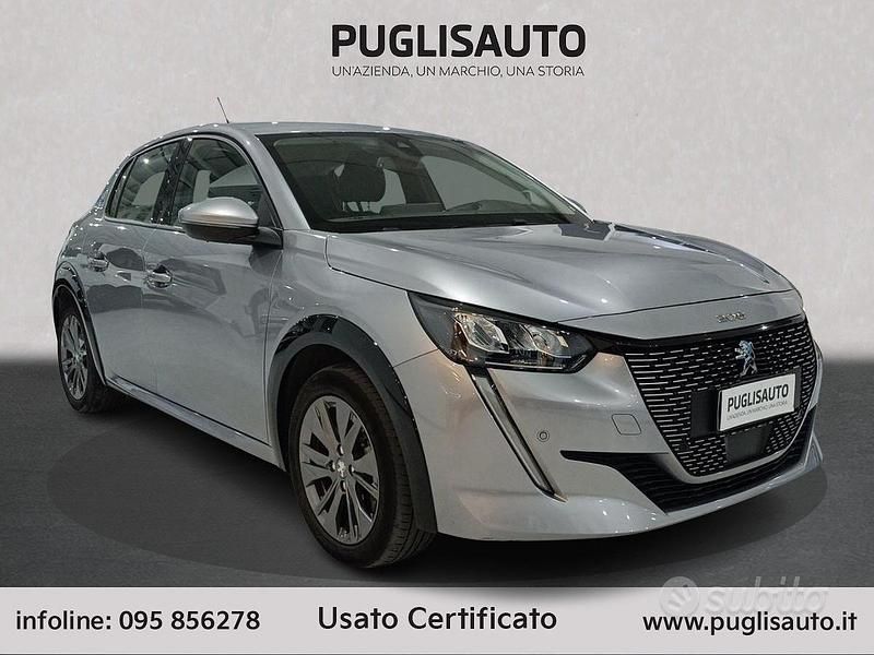 Usata Peugeot 208 Allure 100 kW (136 CV) 2021 Grigio Utilitaria