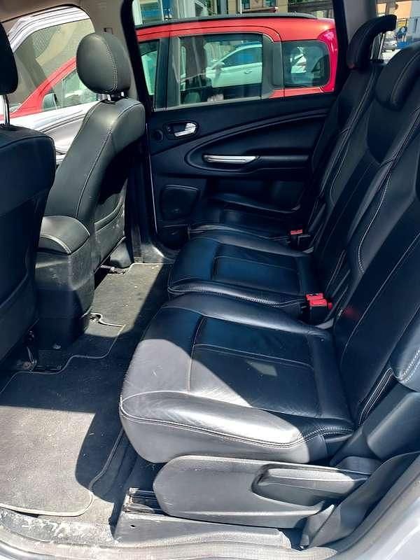 Usata 2010 Ford S-MAX Titanium Monovolume | 4000 € (Buon prezzo) - Immagine 1/4