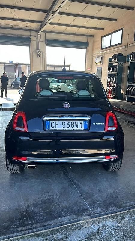 Usata Fiat 500 Dolcevita 70 CV (51 kW) 2021 Nero Utilitaria