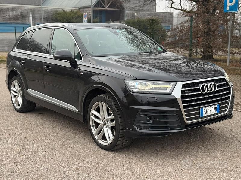 Usata Audi Q7 S-Line 272 CV (200 kW) 2015 Nero SUV