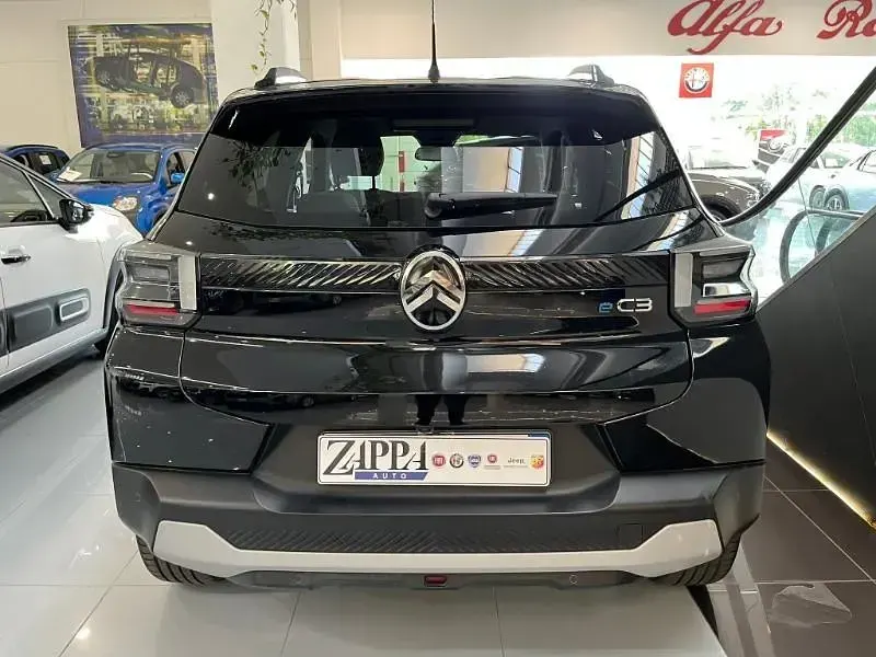 Usata Citroën e-C3 52 kW (72 CV) 2025 Nero SUV