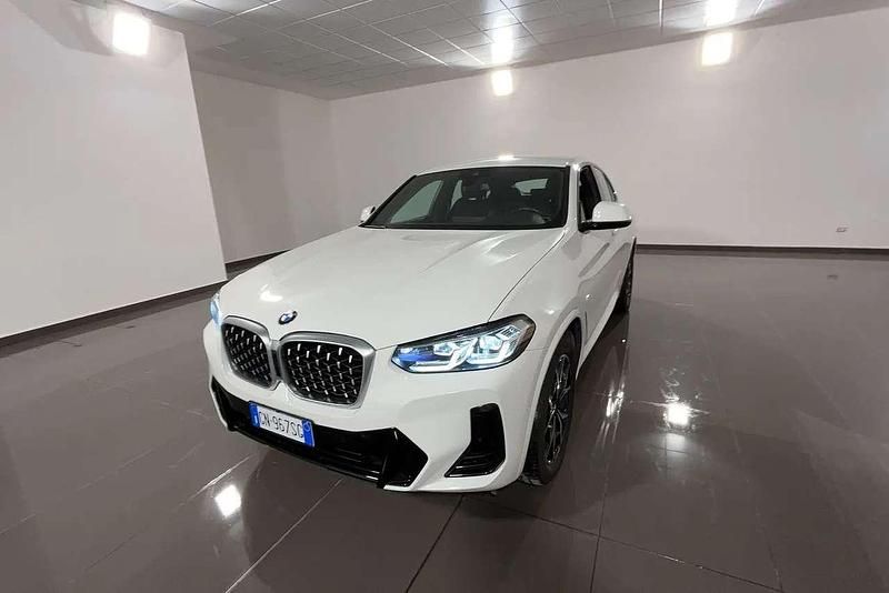Alpine white past. Usata 2023 BMW X4 M Sport SUV | 47.500 € (Super prezzo) - Immagine 1/4