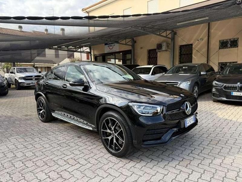 Nero Usata 2022 Mercedes GLC220 Premium Coupé | 38.900 € (Buon prezzo) - Immagine 1/4