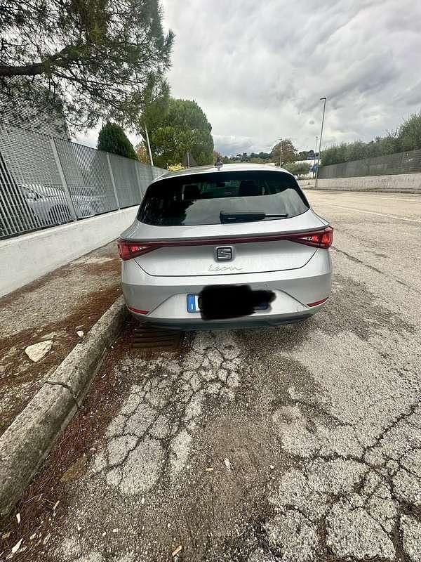 Usata Seat Leon XCELLENCE 150 CV (110 kW) 2021 Berlina