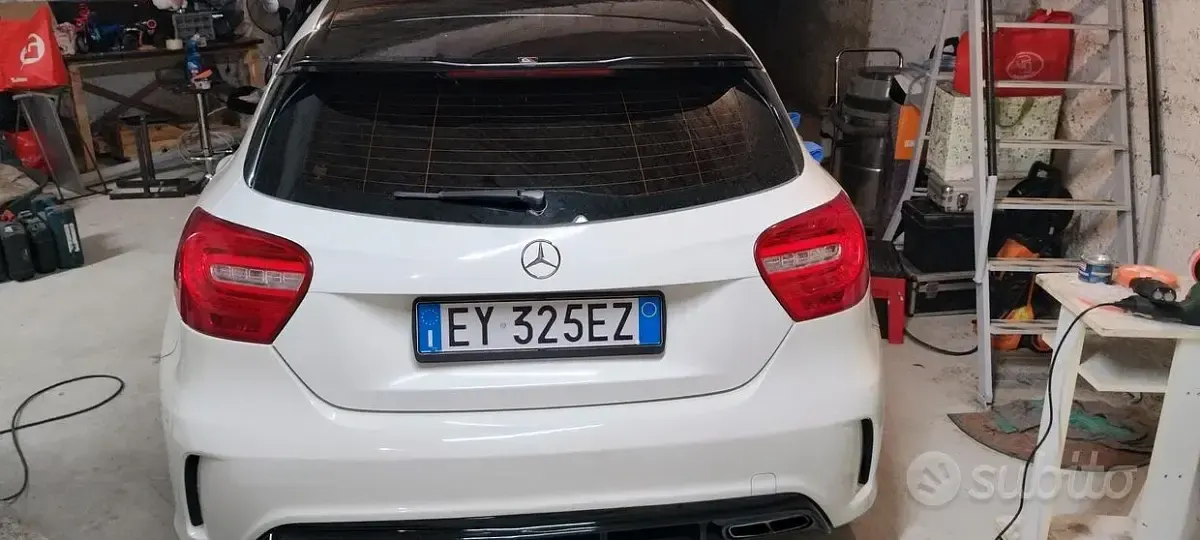 Usata Mercedes A200 136 CV (100 kW) 2015 Bianco Utilitaria
