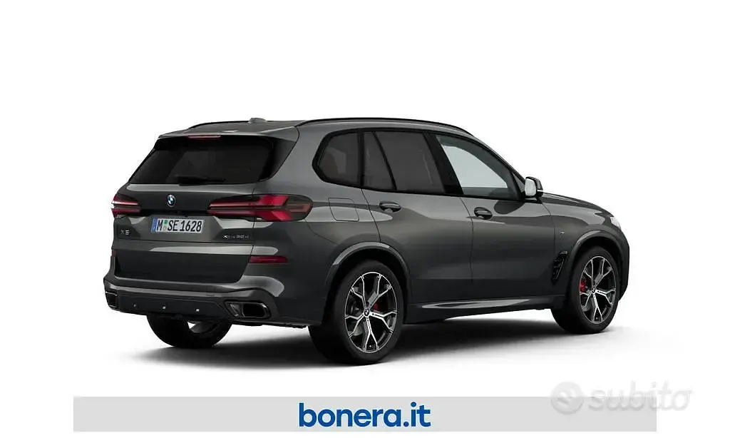 Nouvelle BMW X5 M Sport 286 ch (210 kW) 2026 Gris SUV