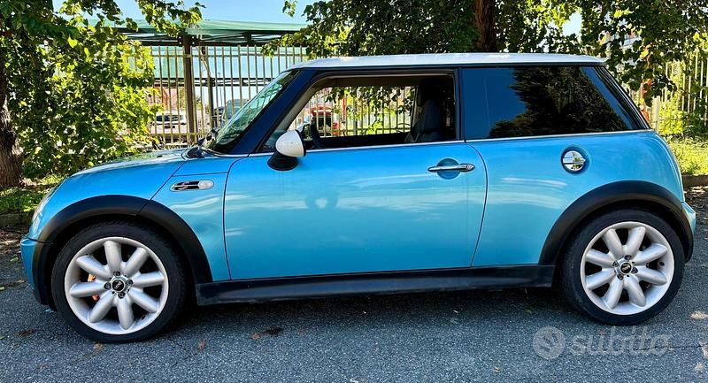 Usata Mini Cooper S 163 CV (119 kW) 2002 Blu Utilitaria