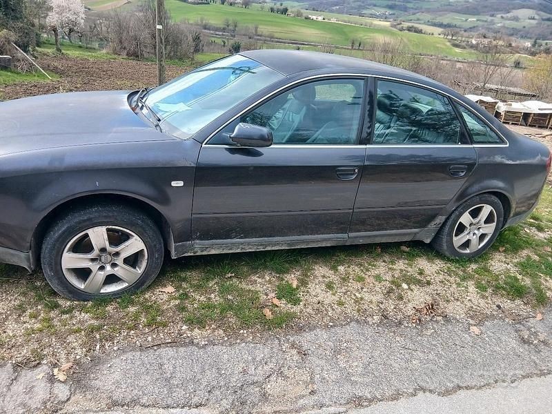 Usata Audi A6 2003 Blu Berlina