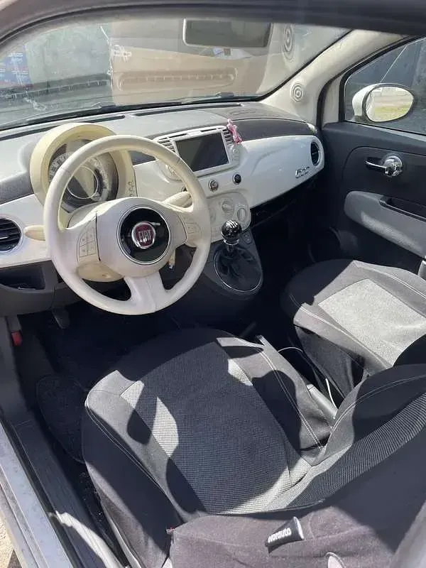 Usata Fiat 500 Lounge 101 CV (74 kW) 2008 Bianco Utilitaria