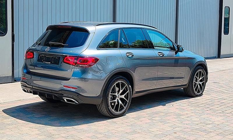 Usata Mercedes GLC300e Premium Plus 269 CV (197 kW) 2022 Grigio SUV