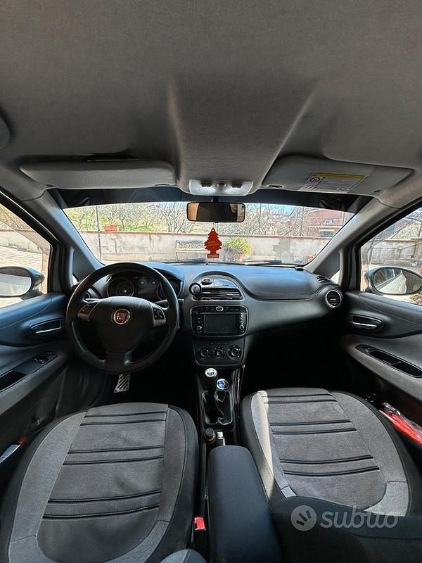 Usata Fiat Punto Evo 90 CV (66 kW) 2010 Utilitaria