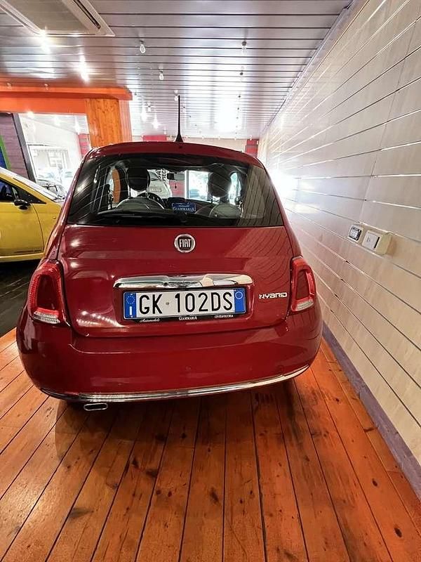 Usata Fiat 500 Dolcevita 69 CV (50 kW) 2022 Rosso Utilitaria