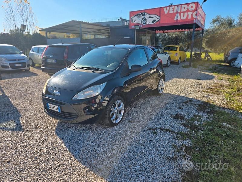 Usata Ford Ka Titanium 69 CV (50 kW) 2009 Nero Berlina