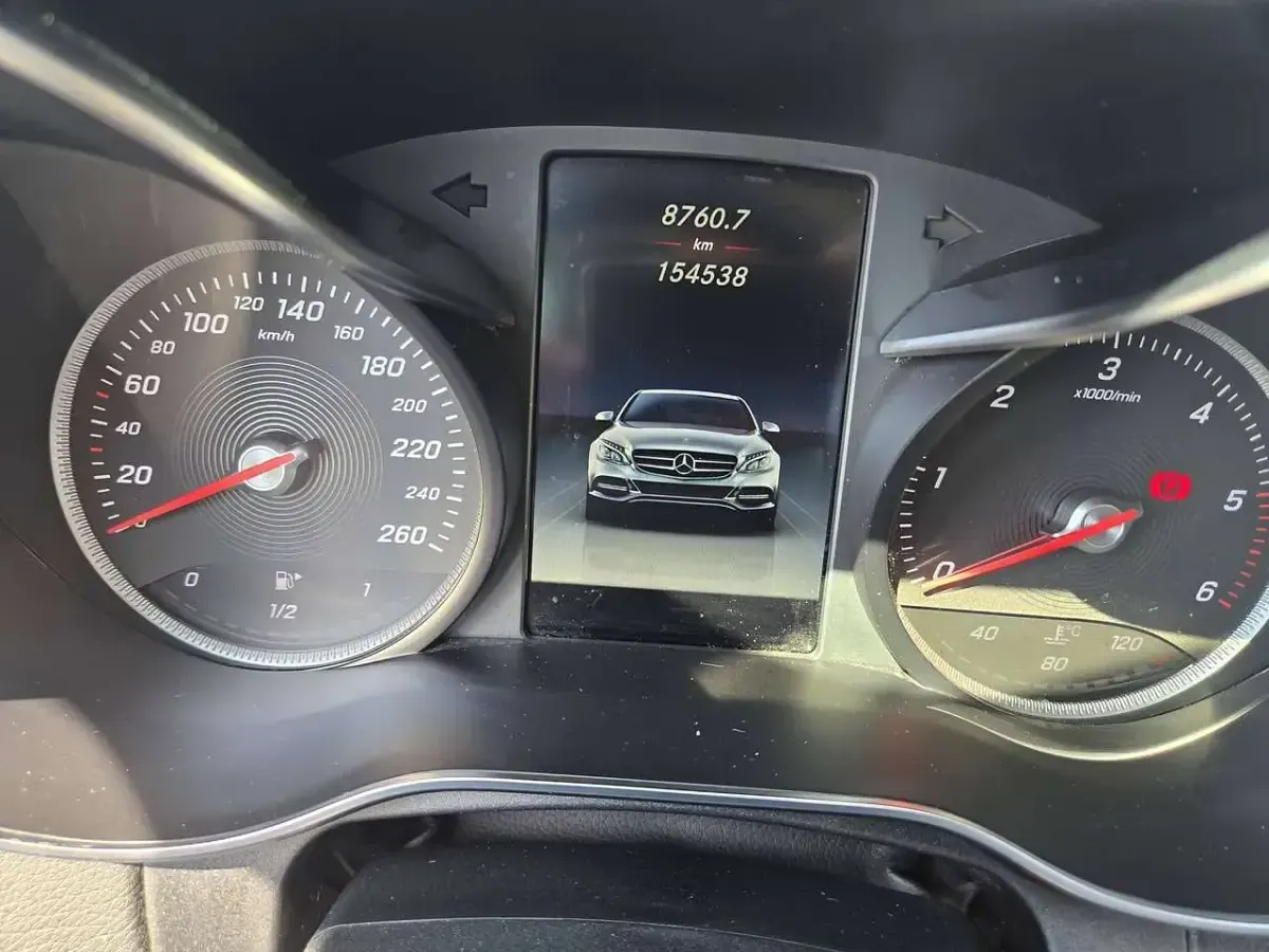 Usata Mercedes C200 Premium 136 CV (100 kW) 2017 Nero Berlina