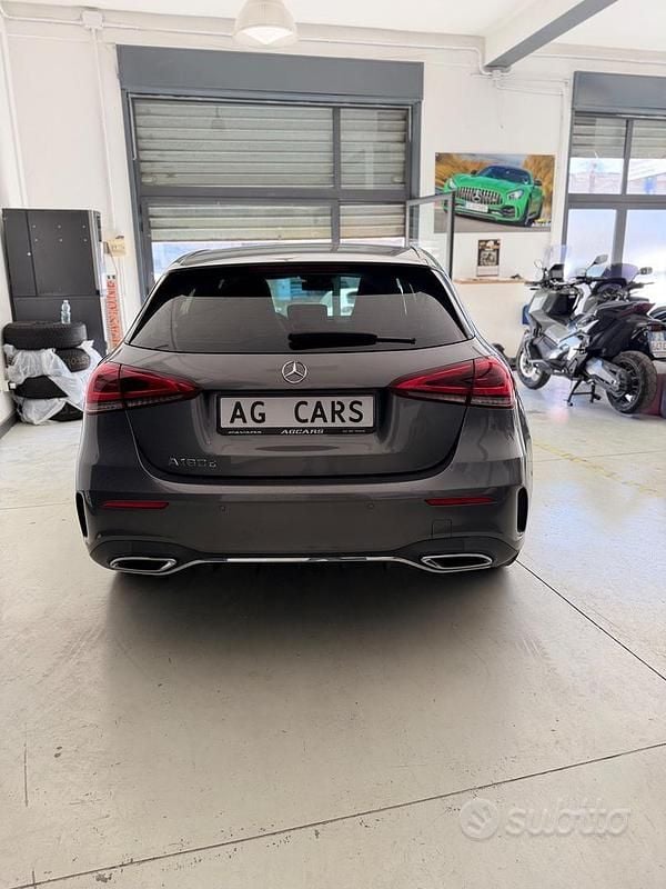 Usata Mercedes A180 Premium 115 CV (84 kW) 2020 Grigio Berlina